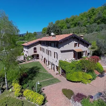 Bed and Breakfast Corte Delle Cicale Μπαρντολίνο