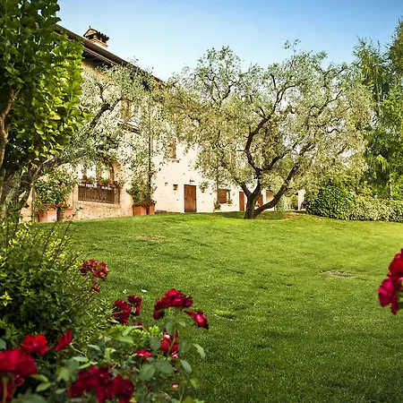 Bed and Breakfast Corte Delle Cicale Μπαρντολίνο